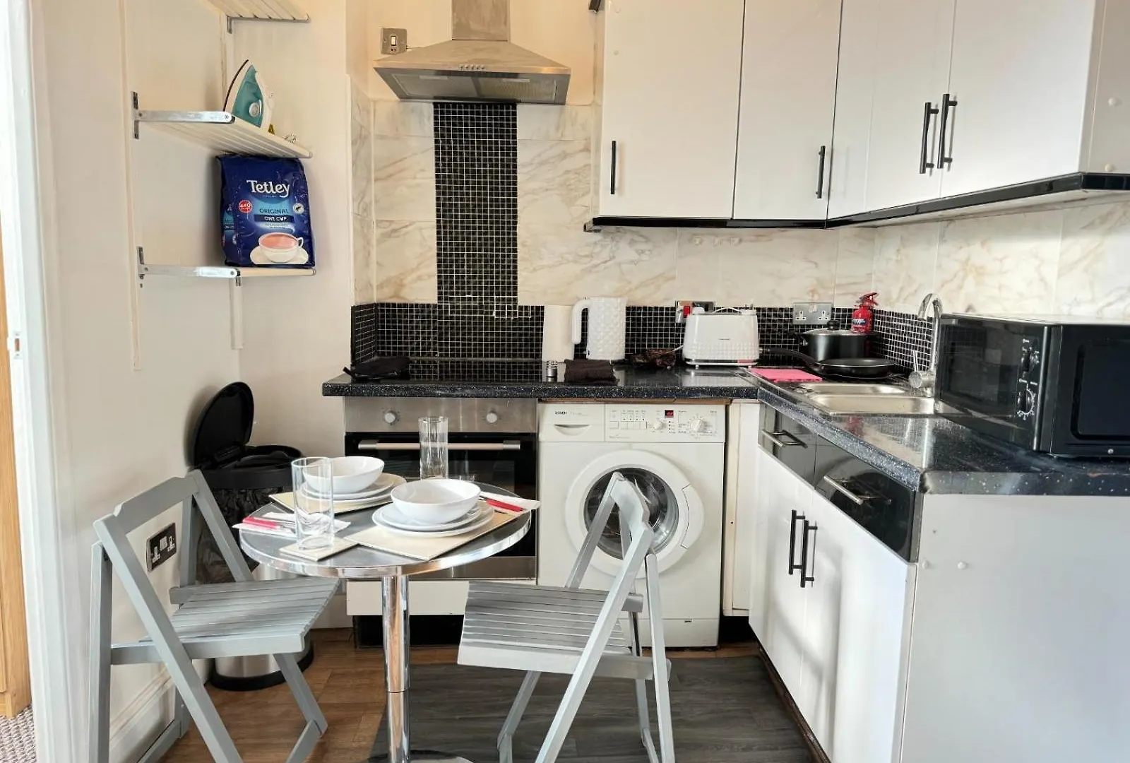 Holiday home Spacious Family Haven Two Story 4 Bedroom Retreat Liverpool