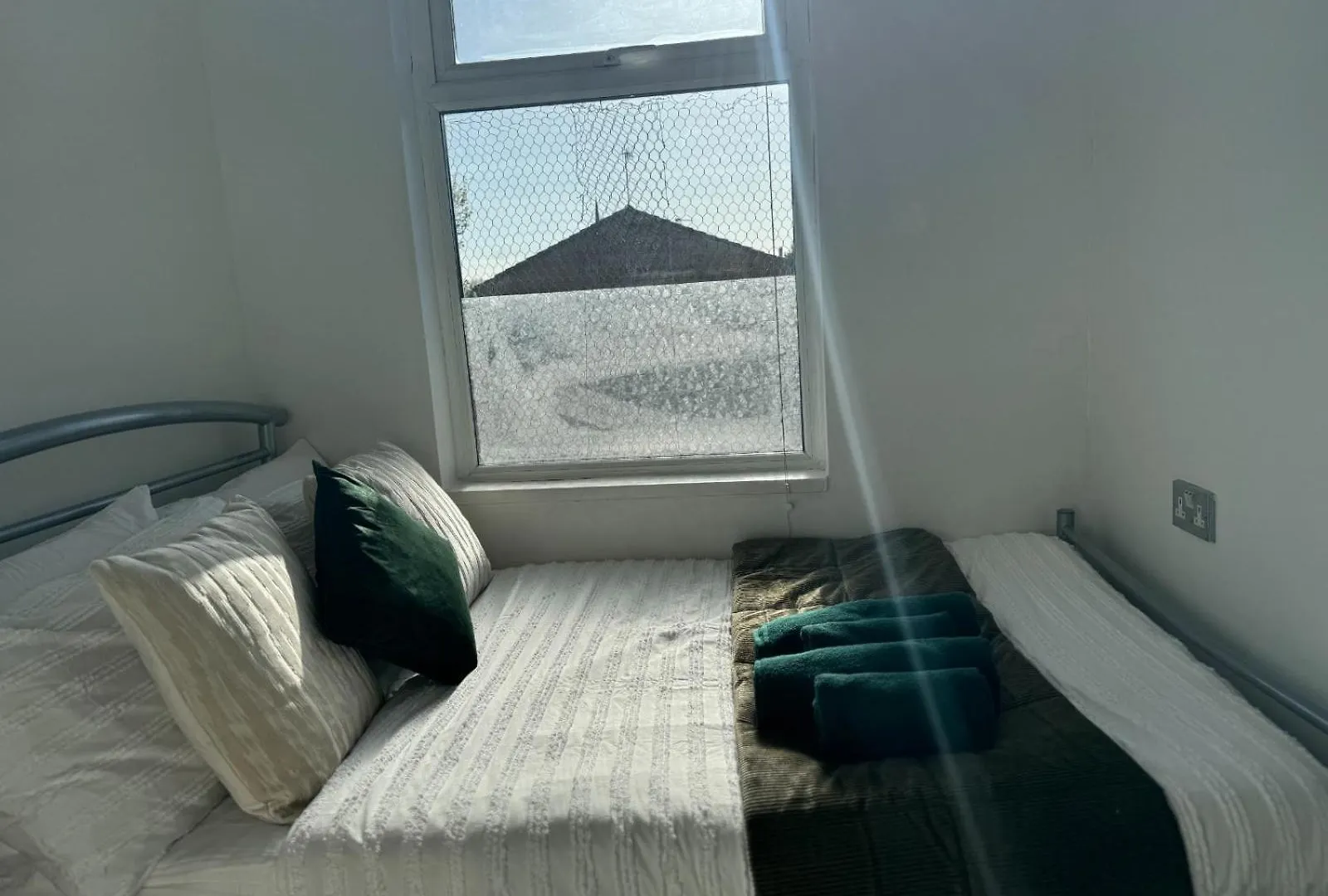Holiday home Spacious Family Haven Two Story 4 Bedroom Retreat Liverpool